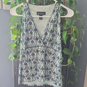 INC International Concepts Blue  Floral Sleeveless V-Neck Blouse | Size: L